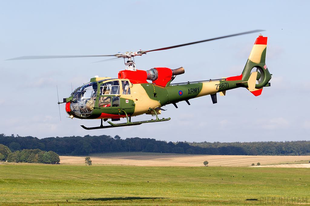 Westland Gazelle AH1 - ZB671 - AAC