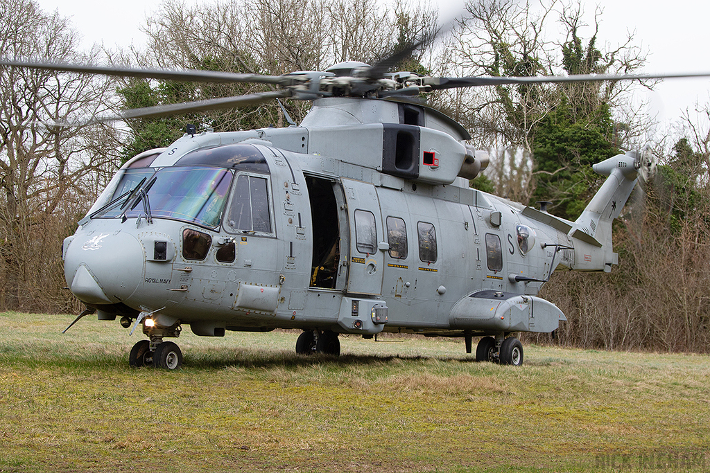 Westland Merlin HC4 - ZJ134 / S - Royal Navy