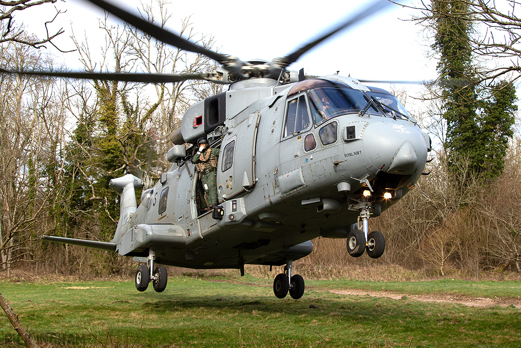Westland Merlin HC4 - ZJ134 / S - Royal Navy