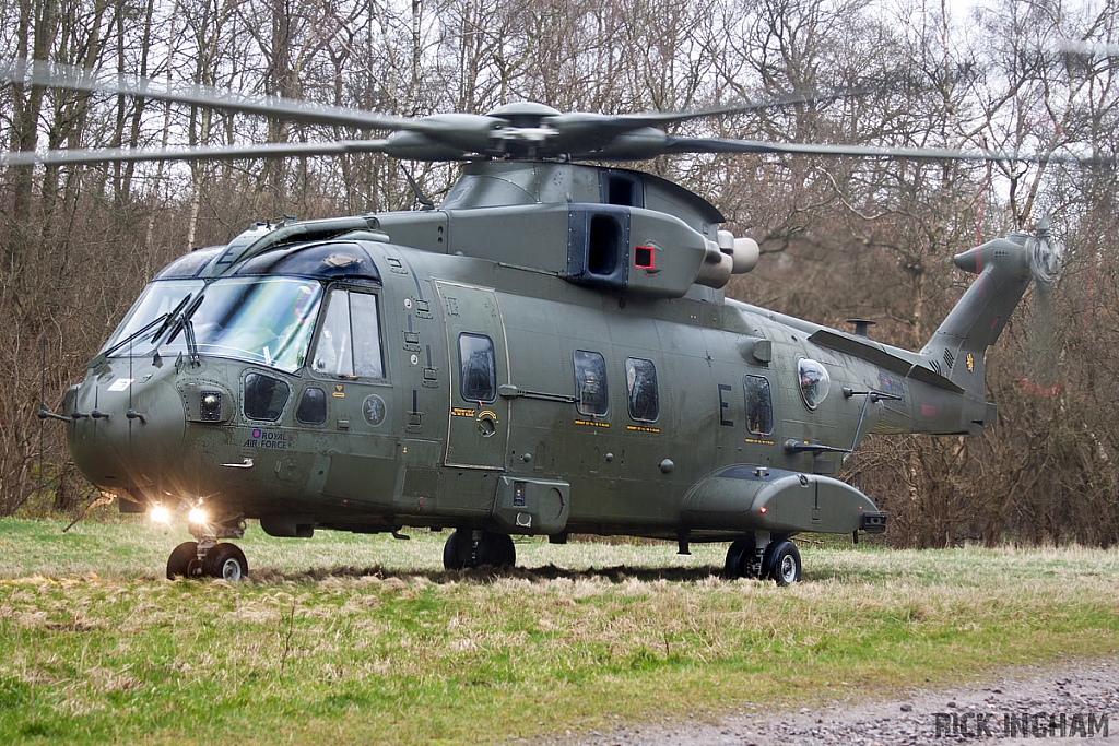 Westland Merlin HC3 - ZJ121/E - RAF