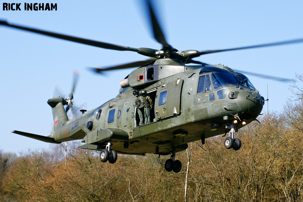 Westland Merlin HC3 - ZJ120/D - RAF