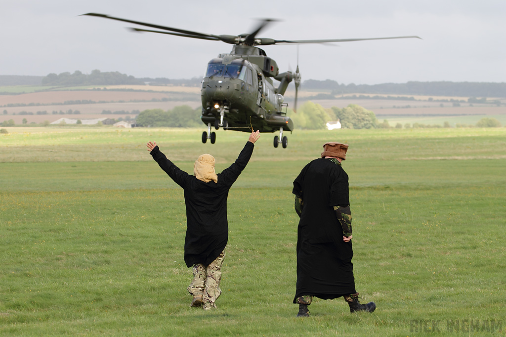 Westland Merlin HC3 - ZJ134/S - RAF + Judgemental Training Team - British Army