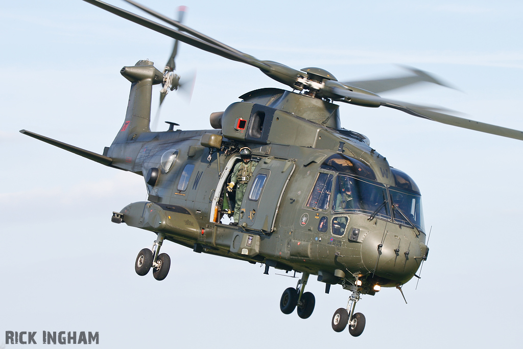 Westland Merlin HC3 - ZJ137/W - RAF