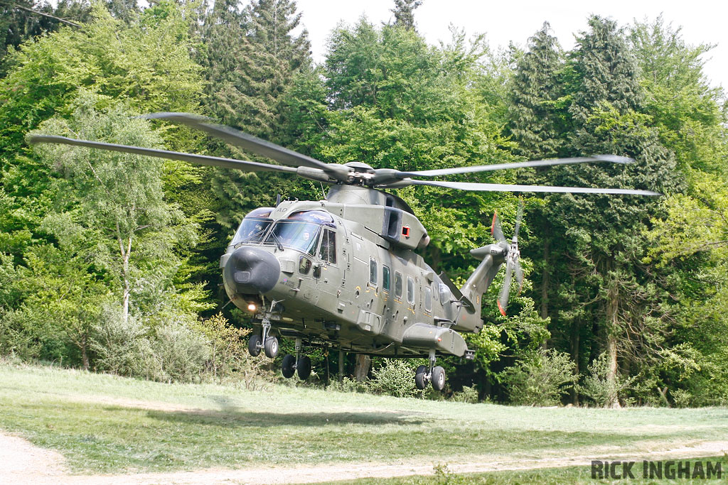 Westland Merlin HC3A - ZJ995/AD - RAF