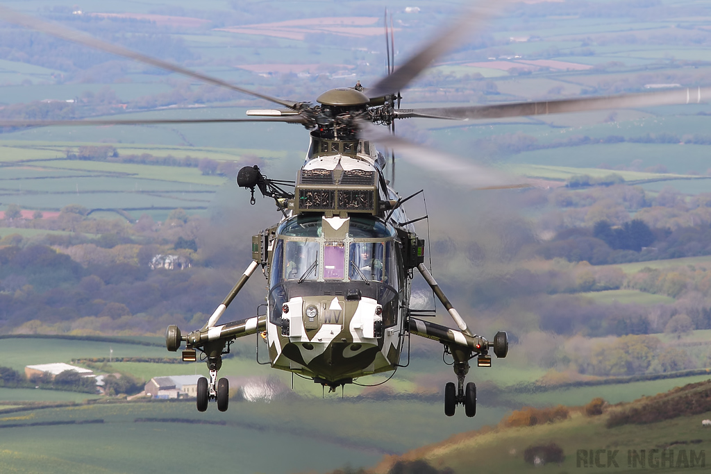 Westland Sea King HC4 - ZF115/R(WV) - Royal Navy