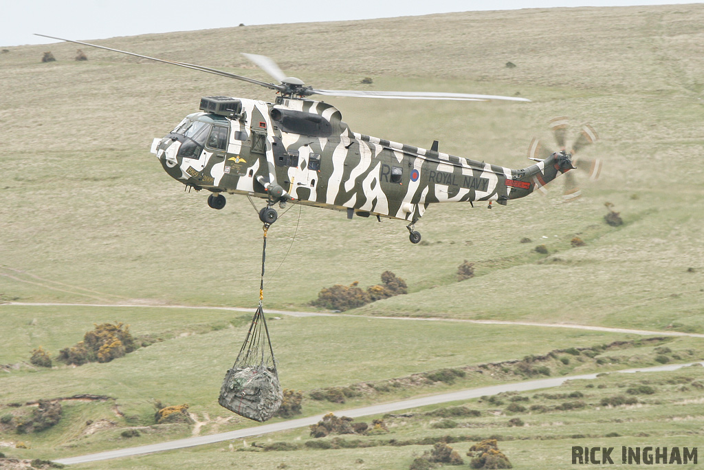 Westland Sea King HC4 - ZF115/R(WV) - Royal Navy