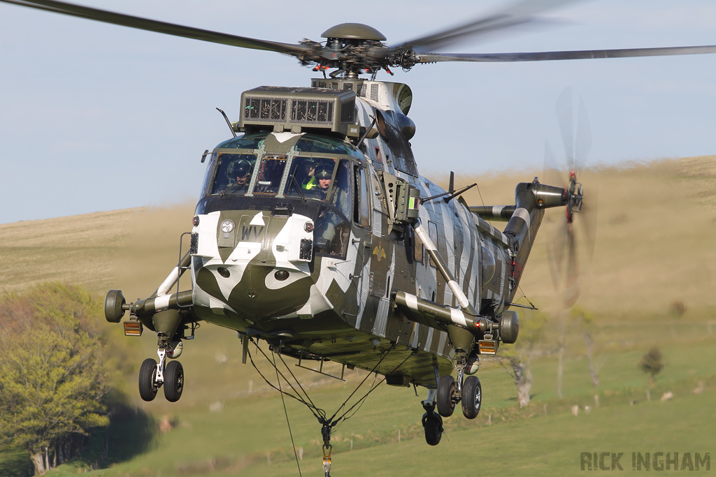 Westland Sea King HC4 - ZF115/R(WV) - Royal Navy