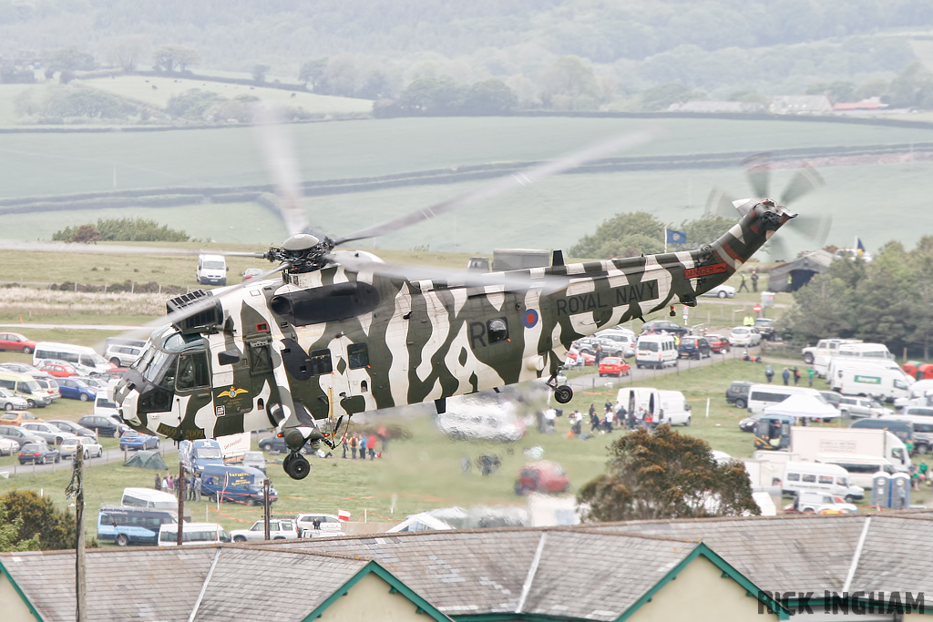 Westland Sea King HC4 - ZF115/R(WV) - Royal Navy