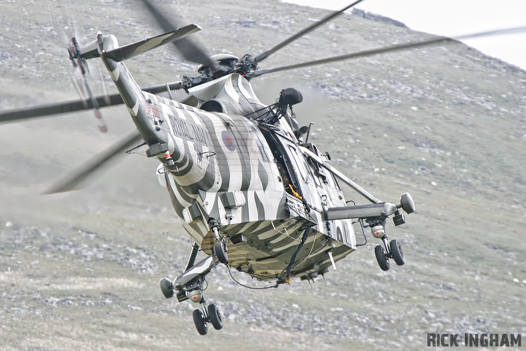 Westland Sea King HC4 - ZF115/R(WV) - Royal Navy