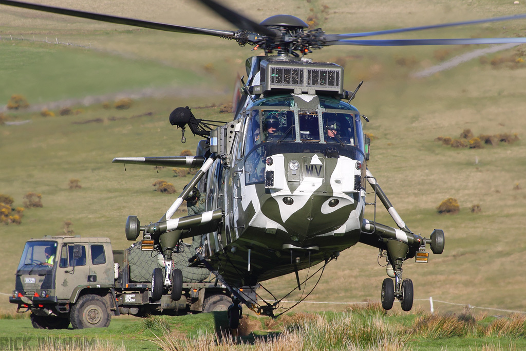 Westland Sea King HC4 - ZF115/R(WV) - Royal Navy