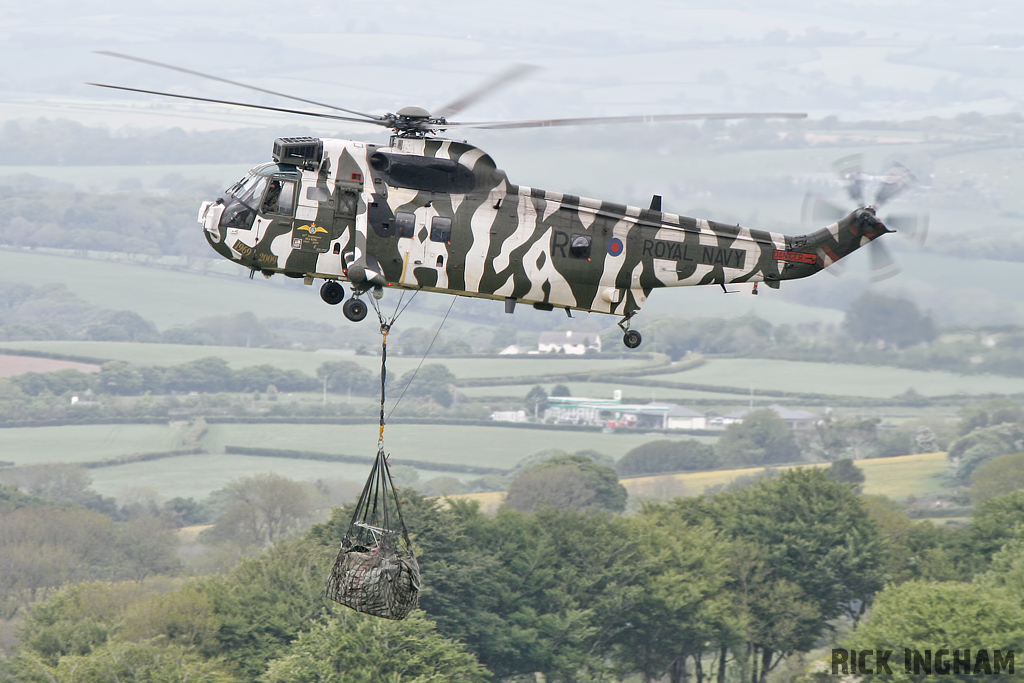 Westland Sea King HC4 - ZF115/R(WV) - Royal Navy