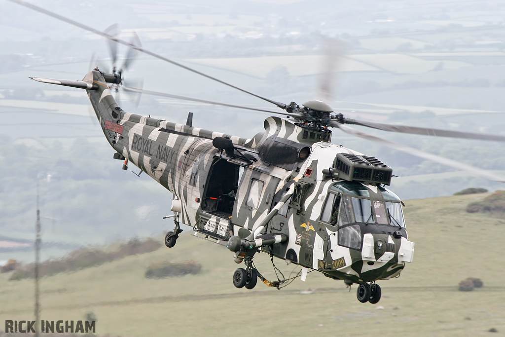 Westland Sea King HC4 - ZF115/R(WV) - Royal Navy