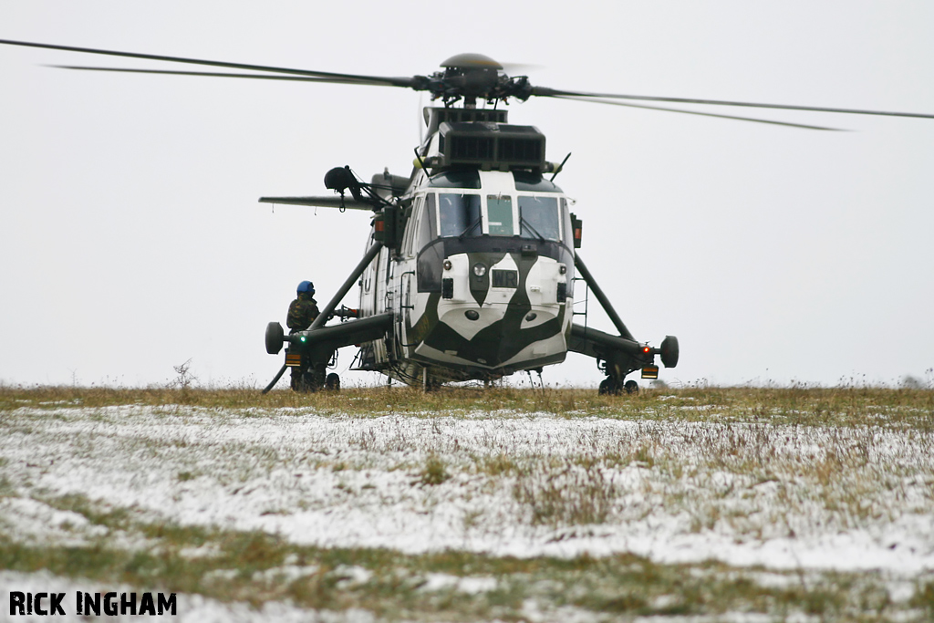 Westland Sea King HC4 - ZE425/WR - Royal Navy