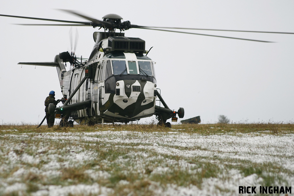 Westland Sea King HC4 - ZE425/WR - Royal Navy