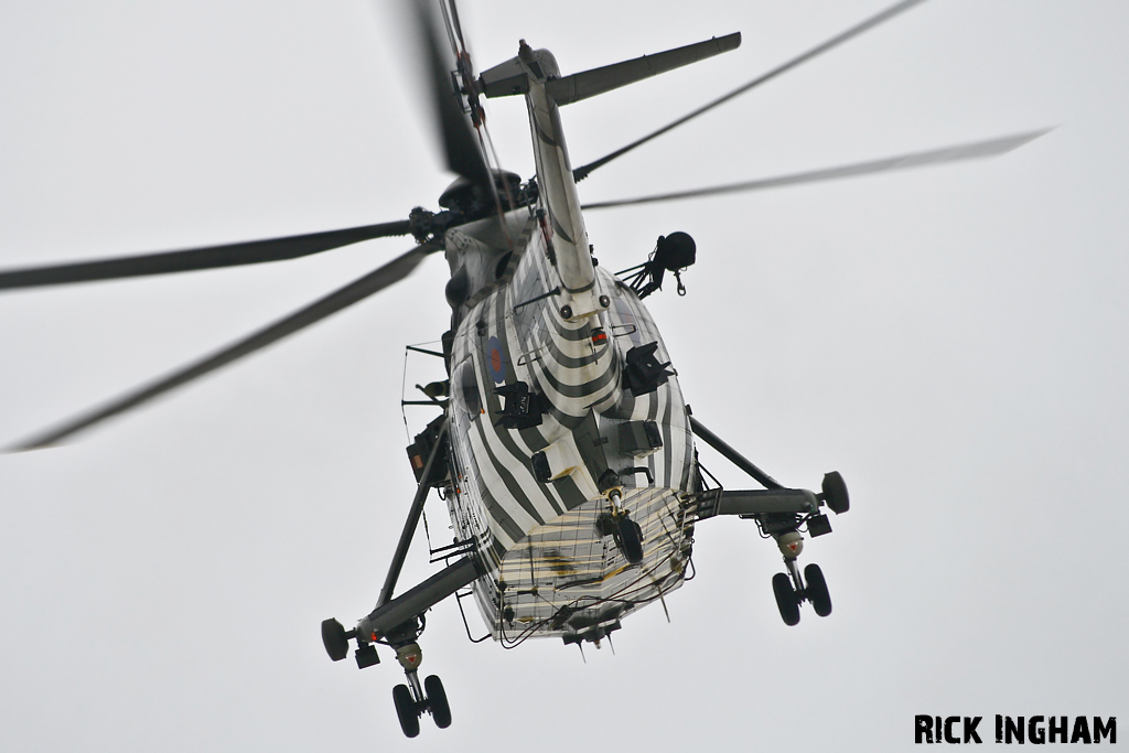 Westland Sea King HC4 - ZE425/WR - Royal Navy