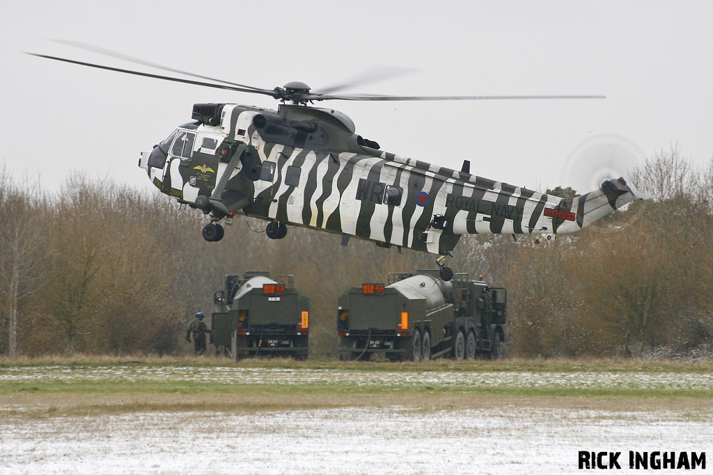 Westland Sea King HC4 - ZE425/WR - Royal Navy