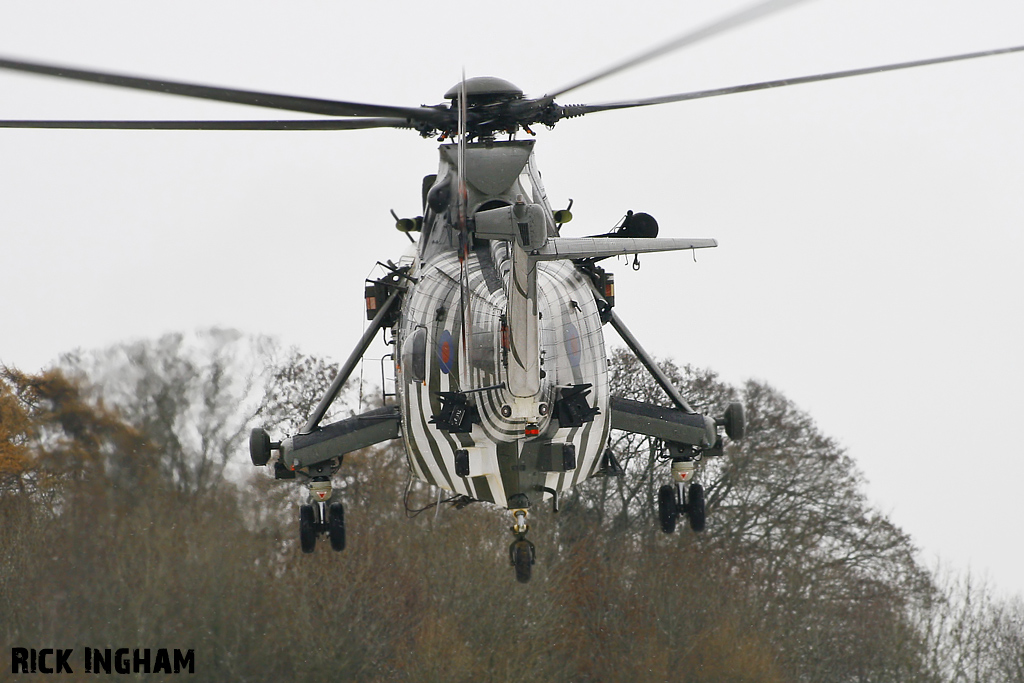 Westland Sea King HC4 - ZE425/WR - Royal Navy