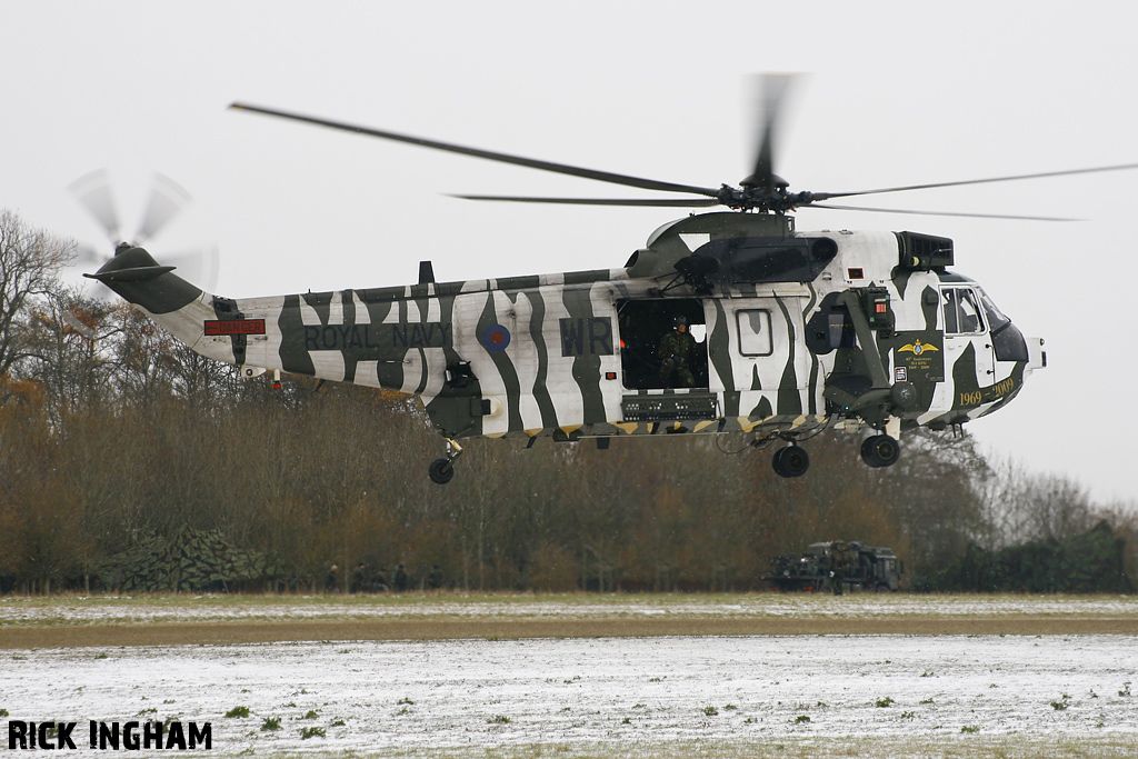 Westland Sea King HC4 - ZE425/WR - Royal Navy