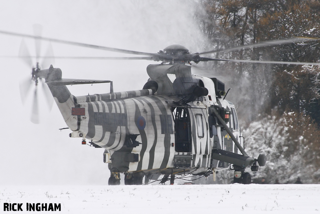 Westland Sea King HC4 - ZE425/WR - Royal Navy