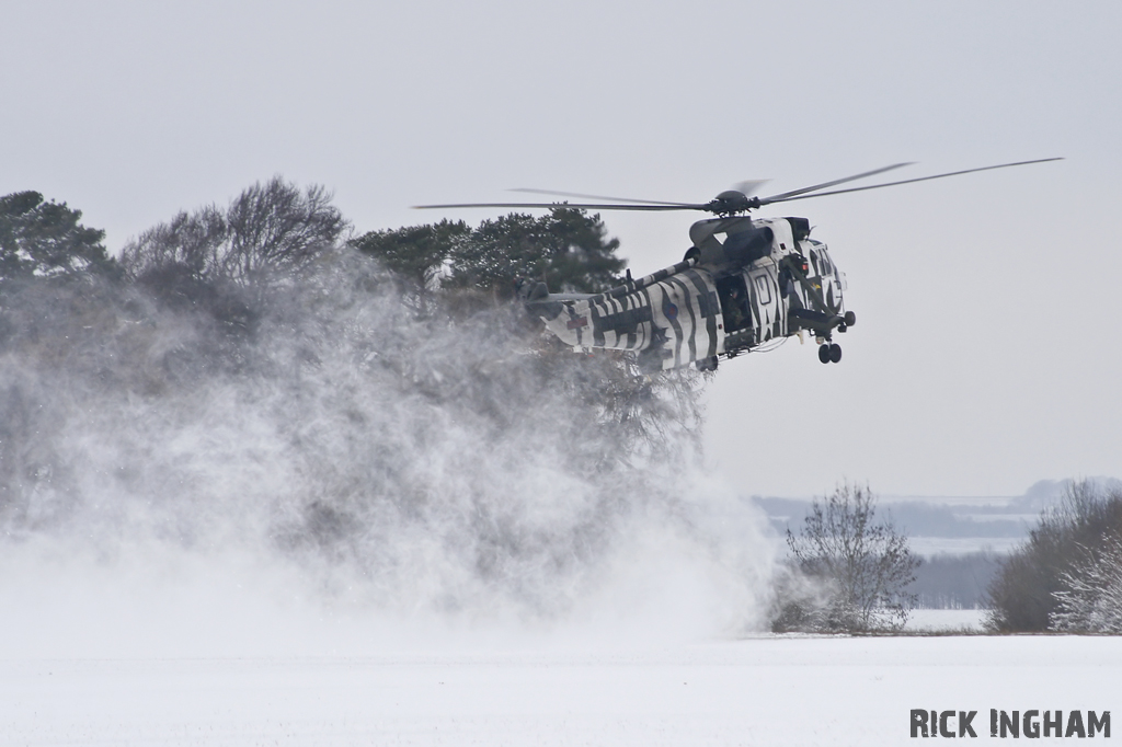 Westland Sea King HC4 - ZE425/WR - Royal Navy