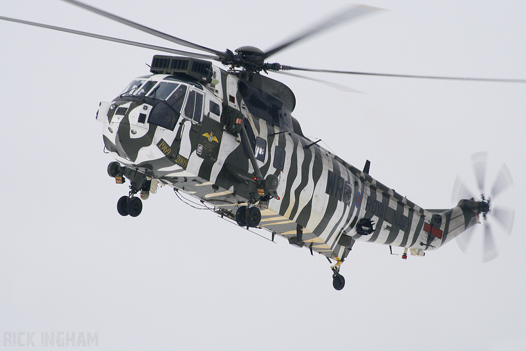 Westland Sea King HC4 - ZE425/WR - Royal Navy