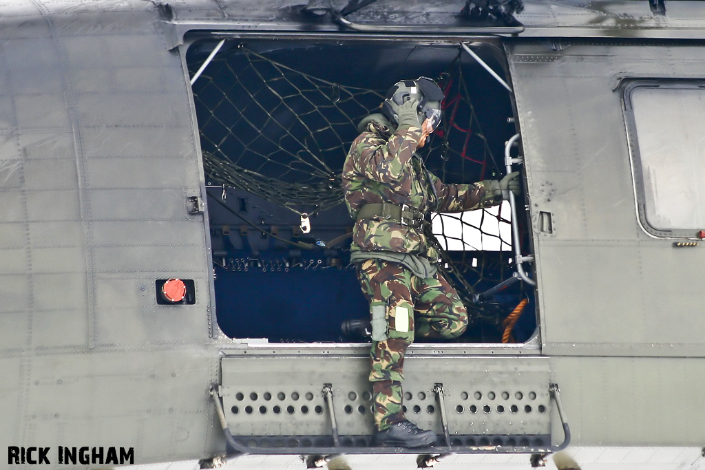 Westland Sea King HC4 - ZF121/T - Royal Navy