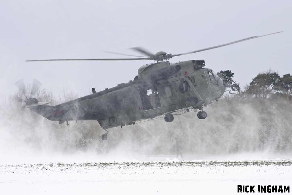 Westland Sea King HC4 - ZF121/T - Royal Navy