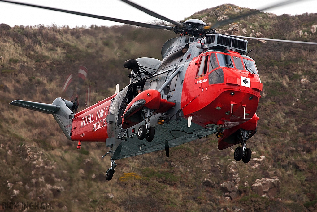 Westland Seaking HU5 - XV666/21 - Royal Navy