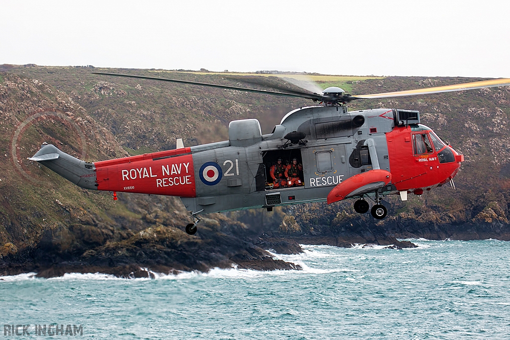 Westland Seaking HU5 - XV666/21 - Royal Navy