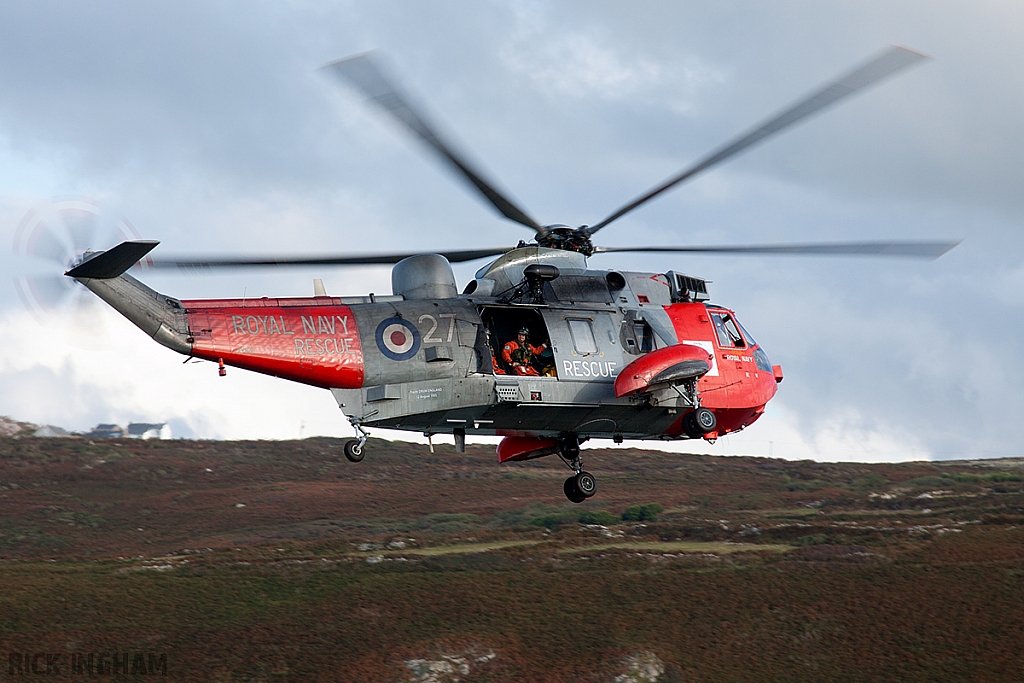 Westland Sea King HU5 - XV673/27 - Royal Navy