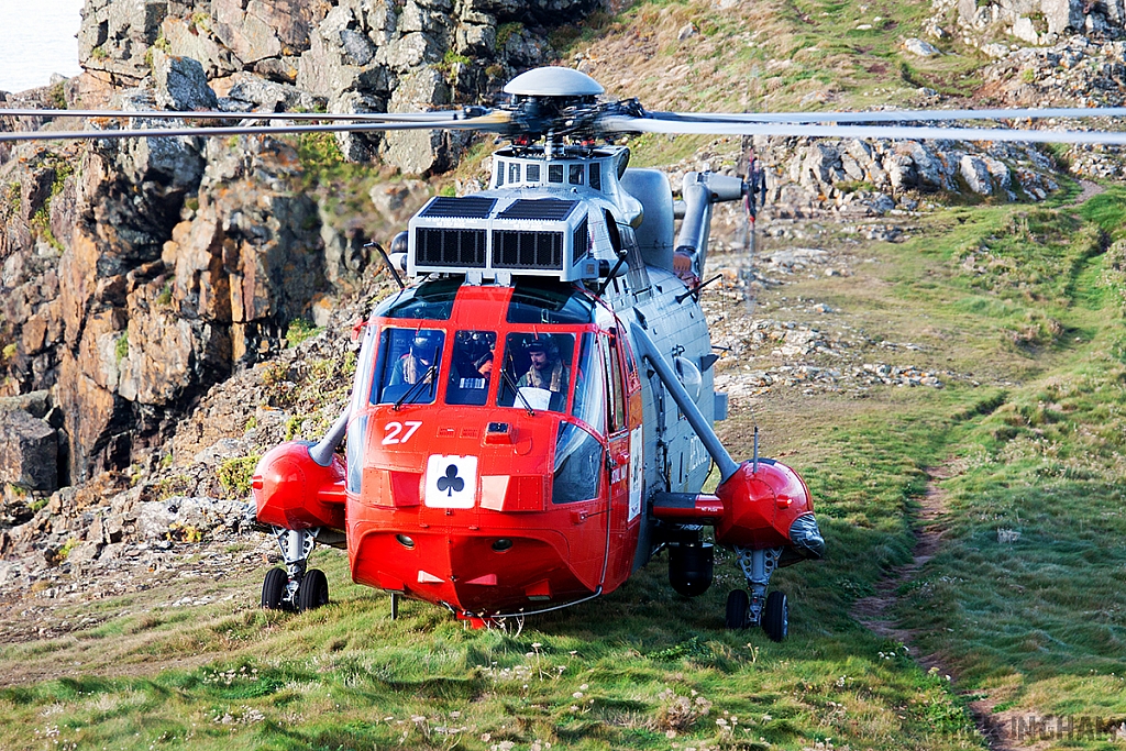 Westland Sea King HU5 - XV673/27 - Royal Navy