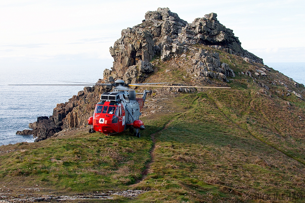 Westland Sea King HU5 - XV673/27 - Royal Navy