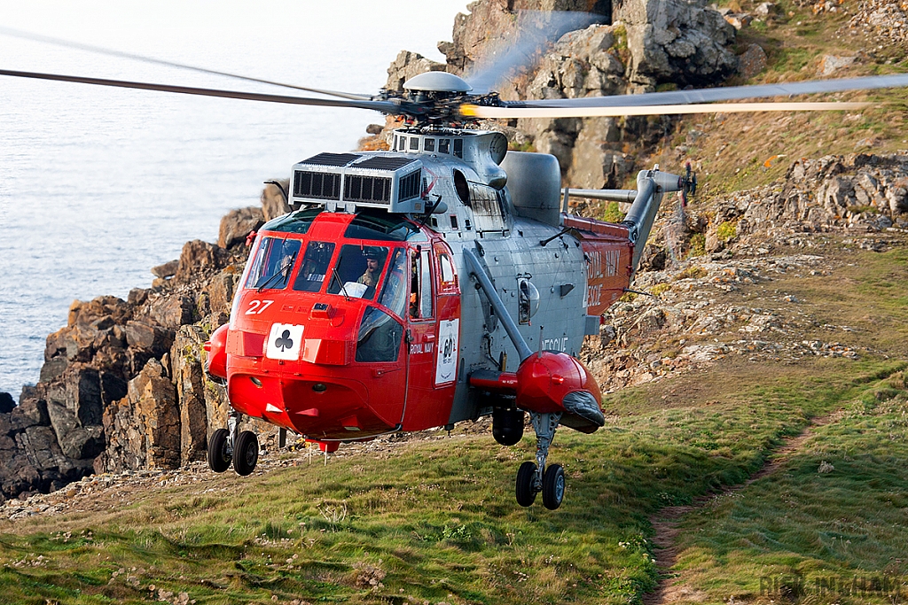 Westland Sea King HU5 - XV673/27 - Royal Navy