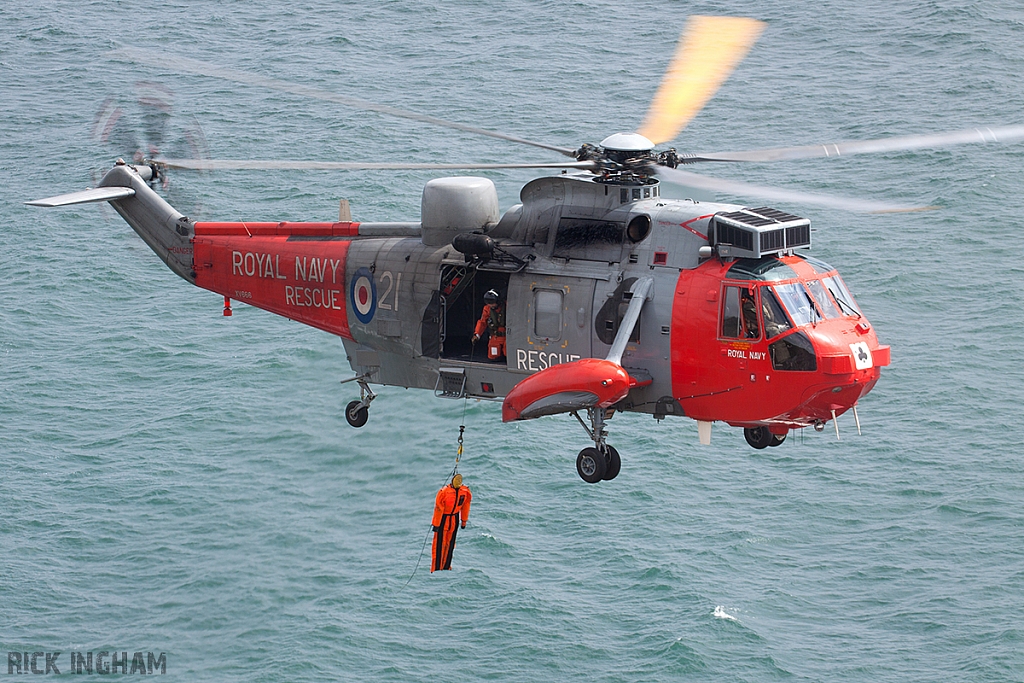 Westland Sea King HU5 - XV666/21 - Royal Navy