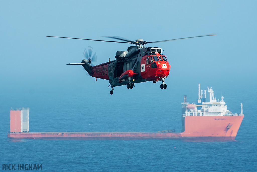 Westland Sea King HU5 - XV673/27 - Royal Navy