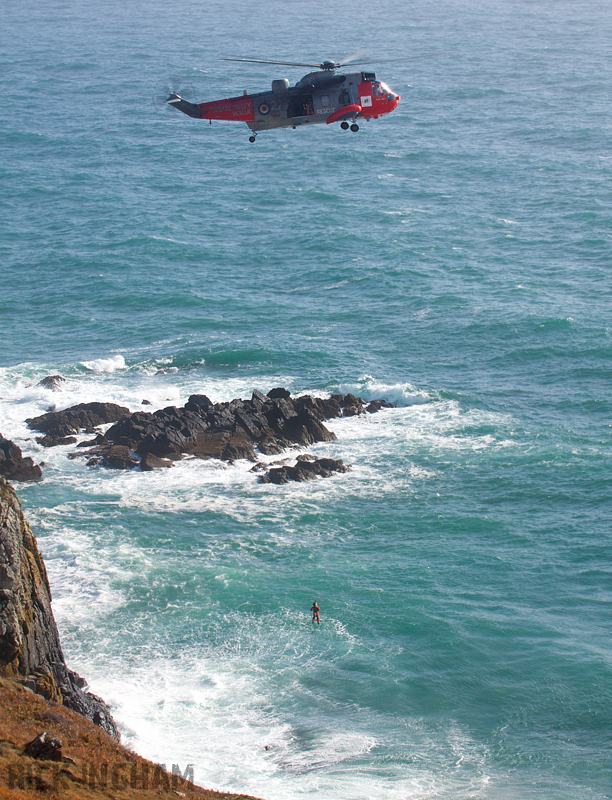 Westland Sea King HU5 - XV673/27 - Royal Navy