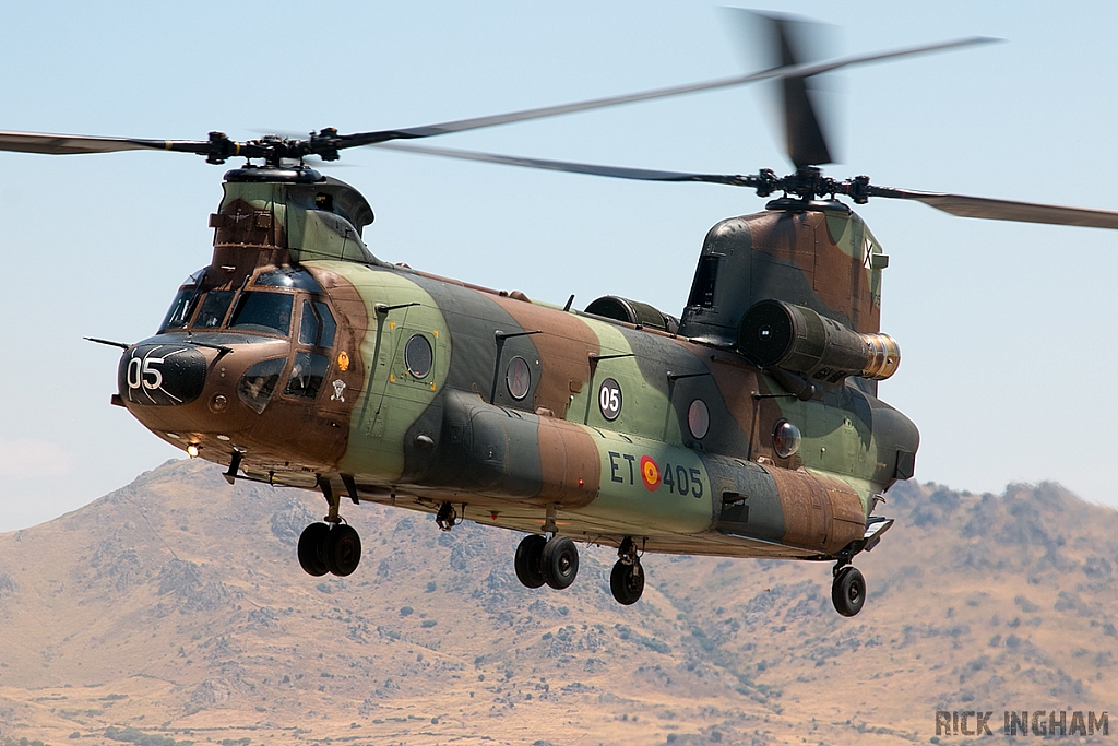 Boeing CH47D Chinook - HT.17-05 / ET-405 - Spanish Army