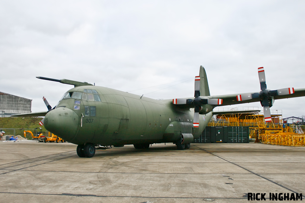 Lockheed C-130K Hercules C3 - XV307 - RAF