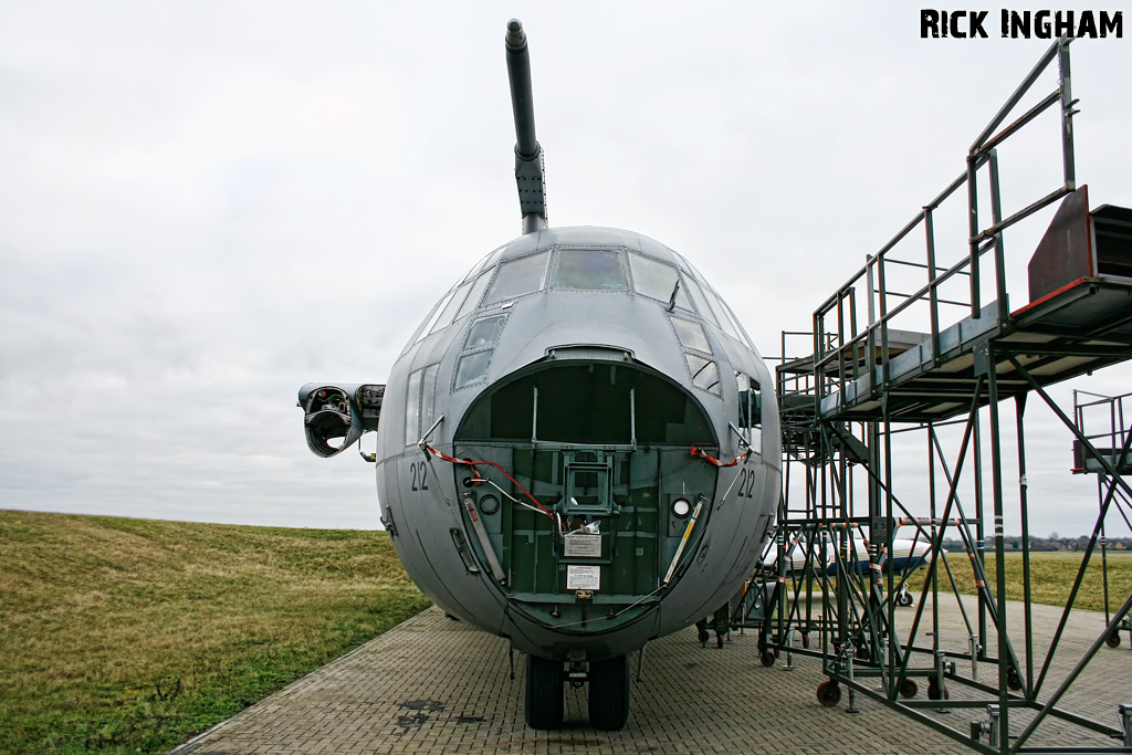 Lockheed C-130K Hercules C3 - XV212 - RAF
