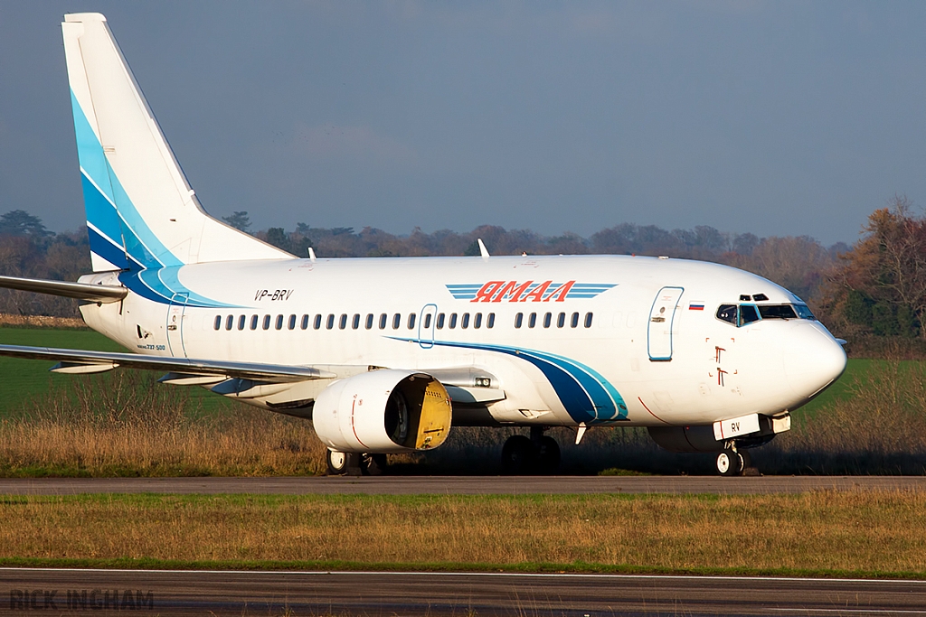 Boeing 737-528 - VP-BRV - Yamal Airlines