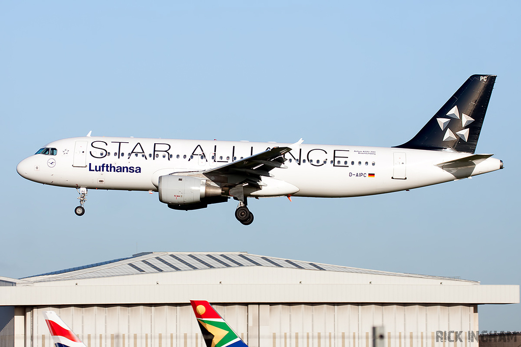 Airbus A320-211 - D-AIPC - Star Alliance | Lufthansa