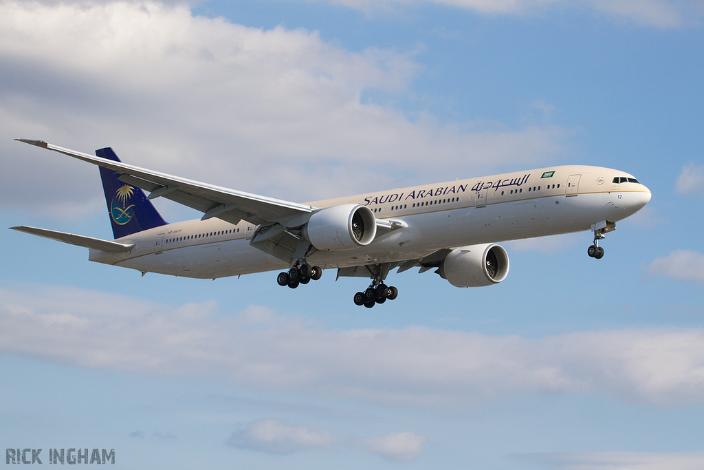 Boeing 777-368ER - HZ-AK17 - Saudi Arabian Airlines