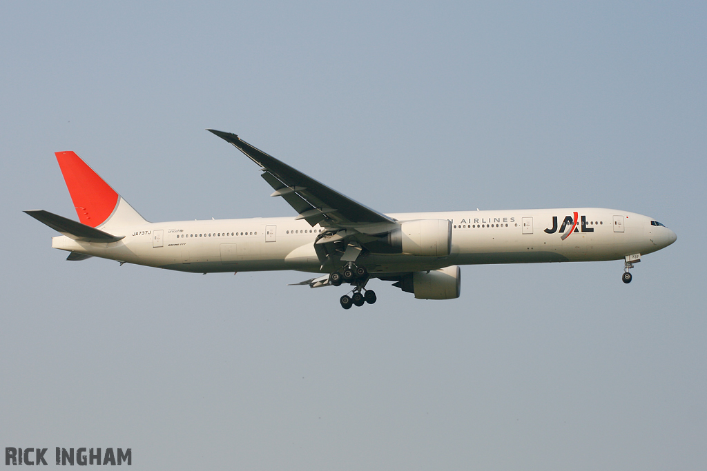 Boeing 777-346ER - JA737J - Japan Airlines