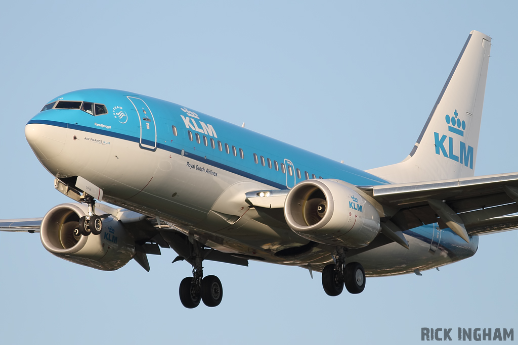 Boeing 737-7K2 - PH-BGO - KLM