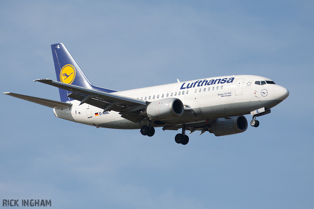 Boeing 737-530 - D-ABIL - Lufthansa