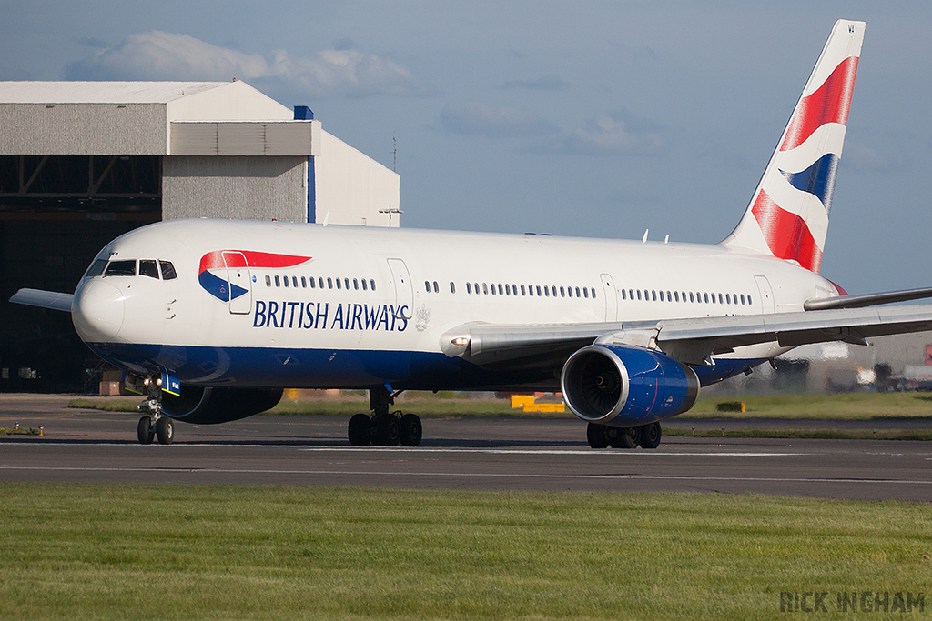 Boeing 767-336ER - G-BNWA - British Airways