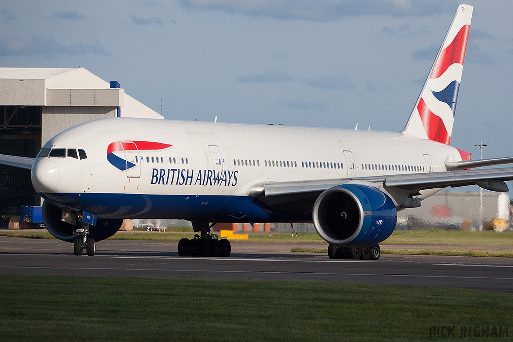 Boeing 777-236ER  - G-RAES - British Airways