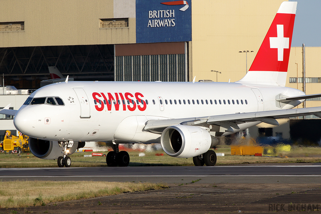 Airbus A319-100 - HB-IPY - Swiss Airlines
