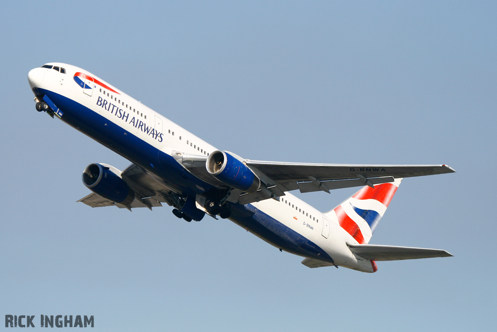Boeing 767-336ER - G-BNWA - British Airways