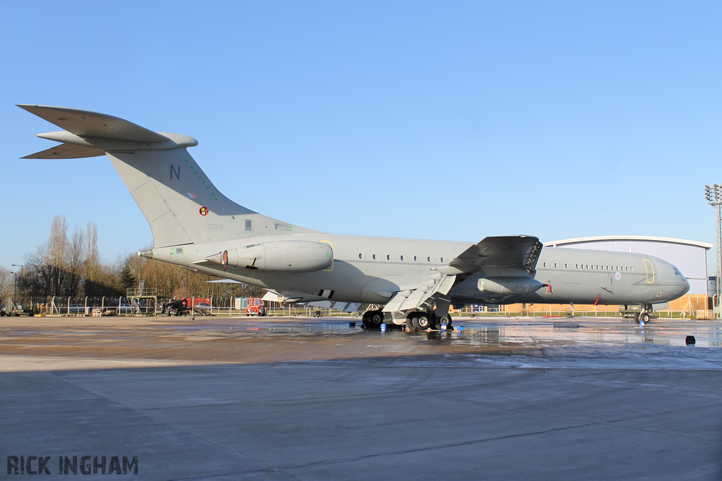 Vickers VC10 K4 - ZD241/N - RAF